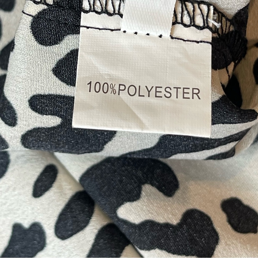 Leopard Print Ruffle Sleeve Top - Picture 10 of 10